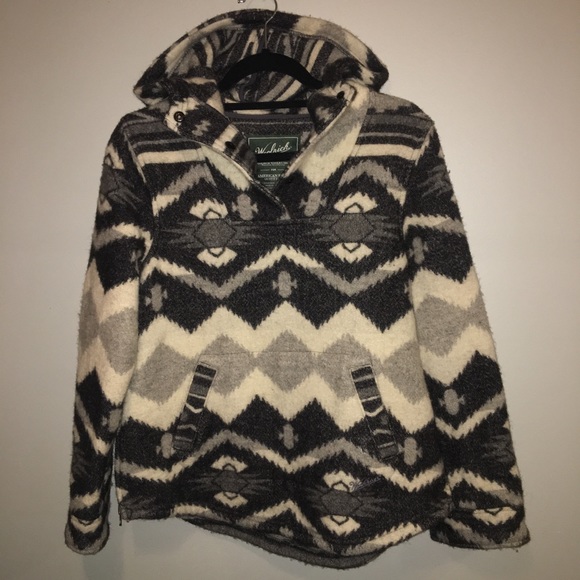 Woolrich Sweaters - Woolrich AEO blanket popover hooded sweater